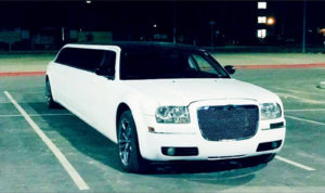 Book a White Exquisite Streched Limousine by Elite Limousine